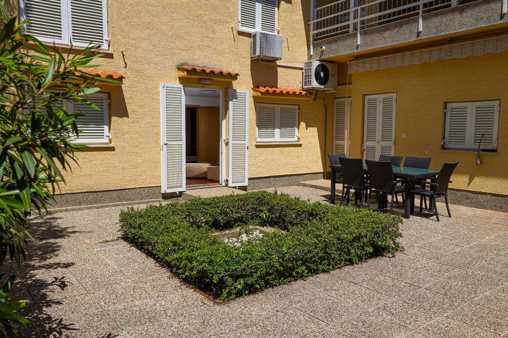 Apartments Casa Mia Dramalj Eksteriør bilde