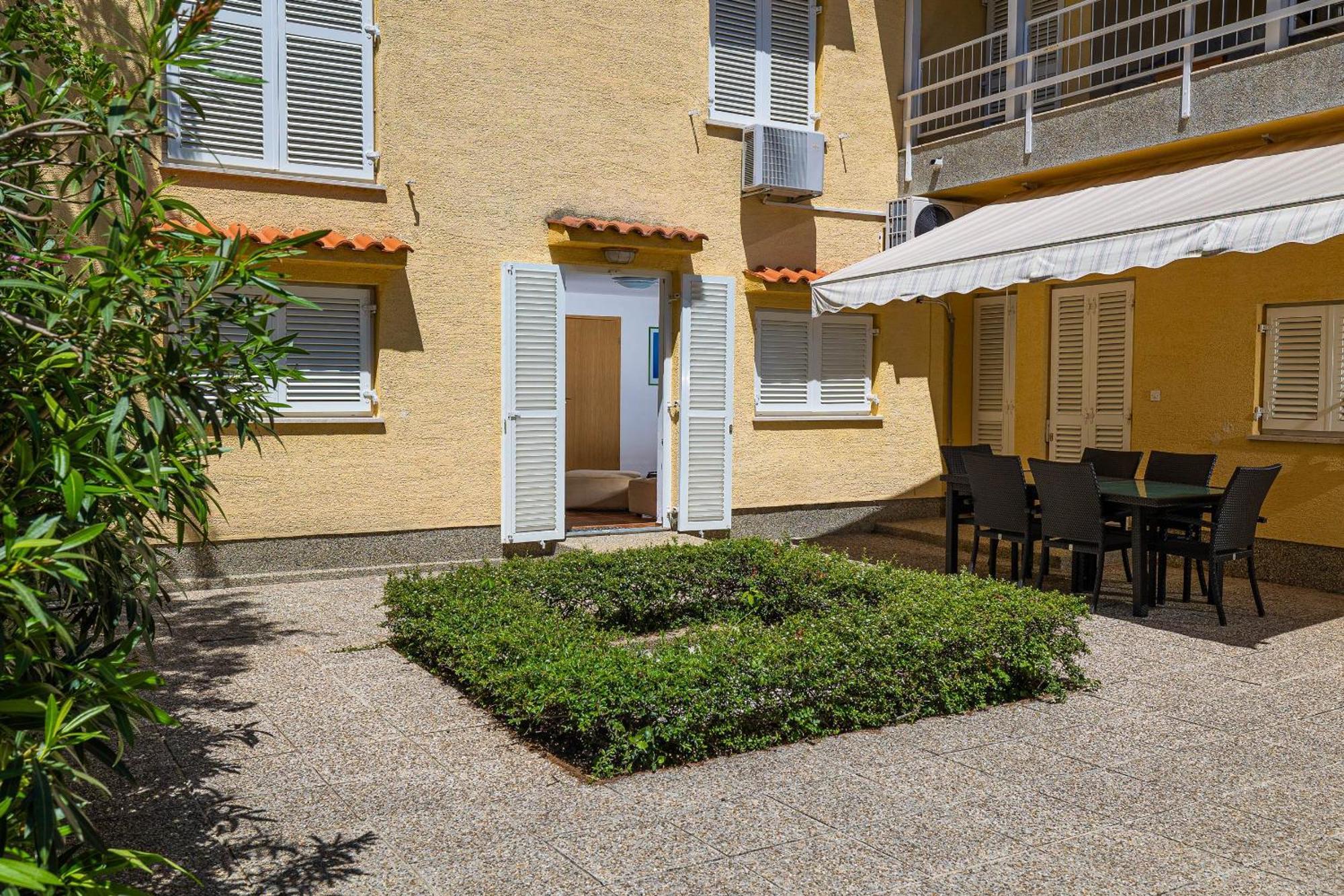 Apartments Casa Mia Dramalj Eksteriør bilde